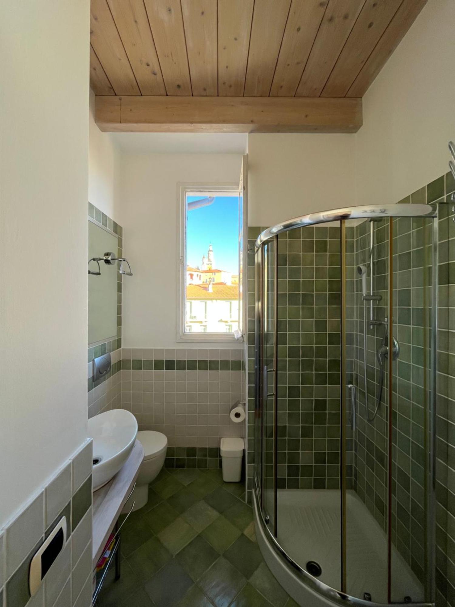 Maison Re- Splendido Appartamento Centro Mentone 外观 照片